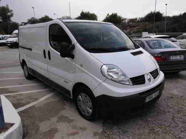 LHD SPANISH IN SPAIN, RENAULT TRAFFIC, MLWB, DIESEL 2009, SPANISH REG