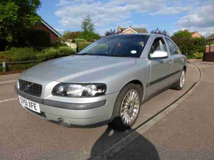 LOOK Volvo S60 automatic 72,000