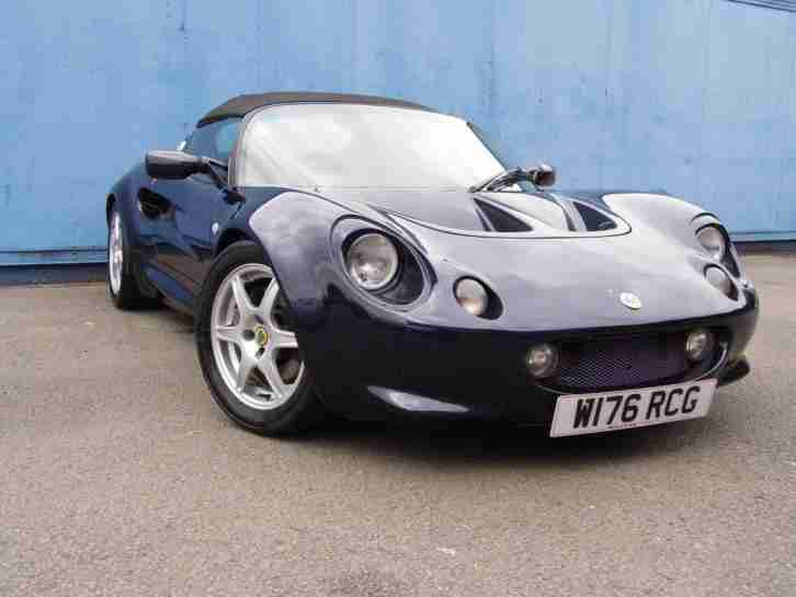 Lotus ELISE 1.8. Lotus car from United Kingdom