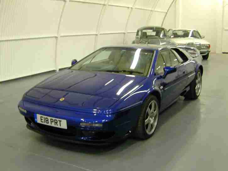 LOTUS ESPRIT 3.5 V8 TWIN TURBO COUPE