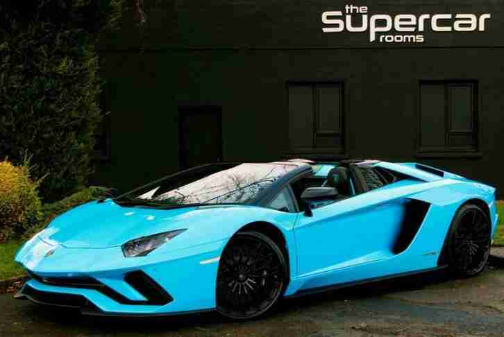 Aventador S Roadster Ad