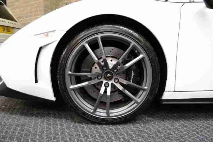 Lamborghini Gallardo LP570-4 PERFORMANTE E GEAR