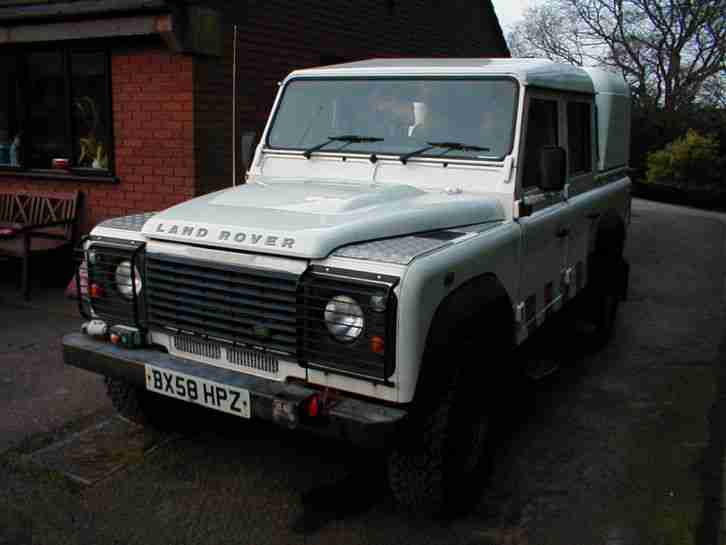 Land Rover 110 Pick Up