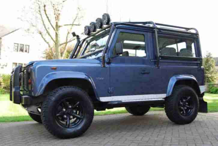 Land Rover Defender 90 TD5 County 2005 55 plate Low Milage