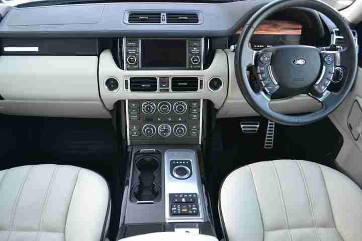 Land Rover Range Rover 2012 Special Editions 4.4 TDV8 Westminster 4dr Auto 4x4