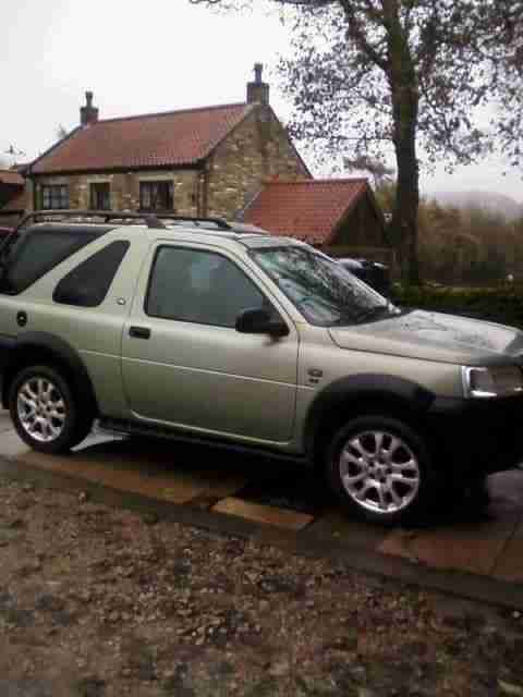 Land rover freelander 1.8l petrol, excellent condition 12 mot 86300k, side steps