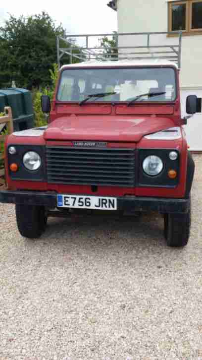 LandRover 110 County Station Wagon