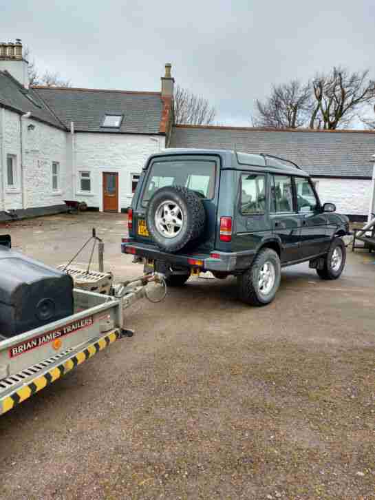Landrover Discovery V8i A