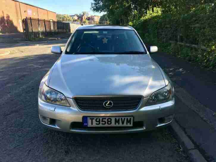 Lexus IS 200 2.0 Auto SE Low Miles Automatic