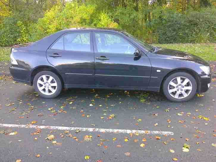 Lexus IS 200 2.0 S 2002 02 platE IN BALCK FULL HISTORY 118K IMMACULATE