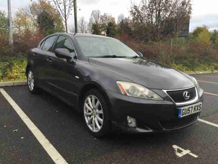 Lexus IS 220d 2.2TD Saloon