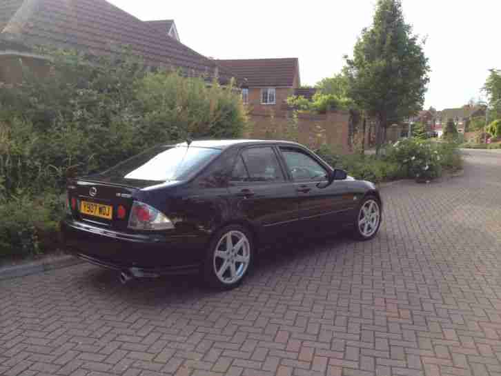 Lexus IS200 2.0 Sport. Black. Factory TTE Bodykit