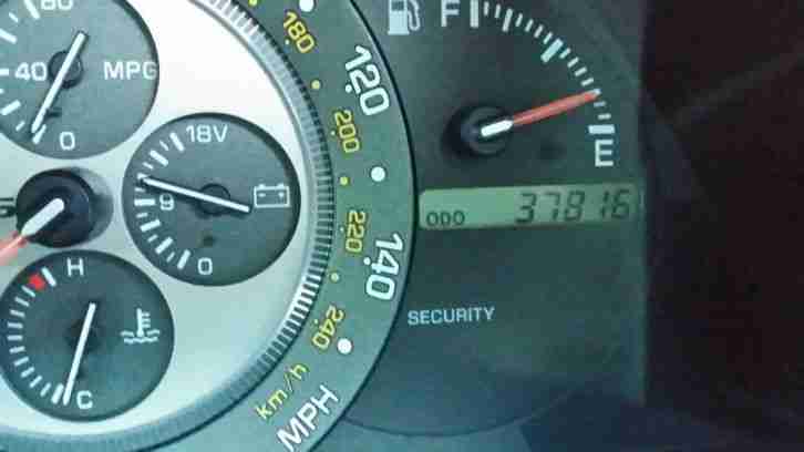 Lexus IS200 SE 2.0 spares or repair 51 plate 2001 37,000
