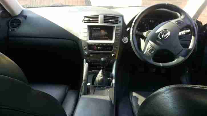 Lexus is220d