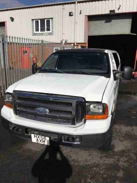 Limousine ford excursion Extrem coach works 2005