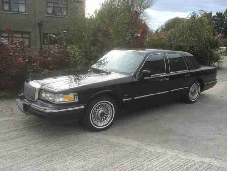 Lincoln Town Car (Excutive Series) all Leather excellent Condition Auto 1995