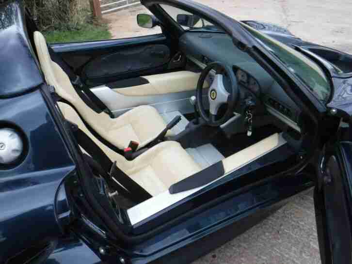 Lotus Elise 1.8 Very Low Milage 23k and one previous owner 'W' reg.