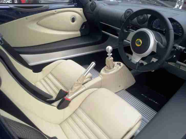 Lotus Elise S (2,000 Miles)