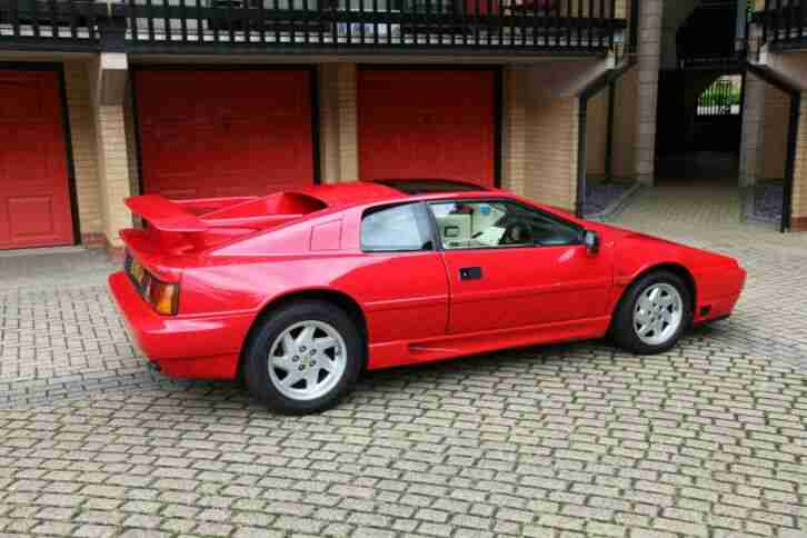 Lotus Esprit SE high wing