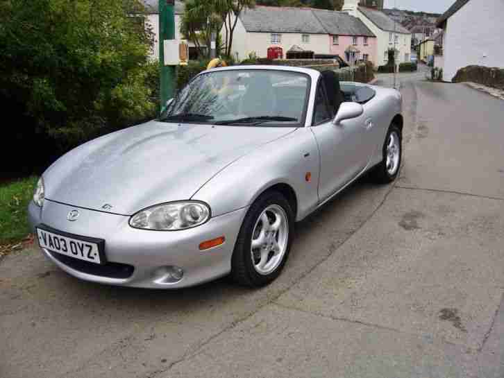 Lovely Mazda MX5 1.8i 2003