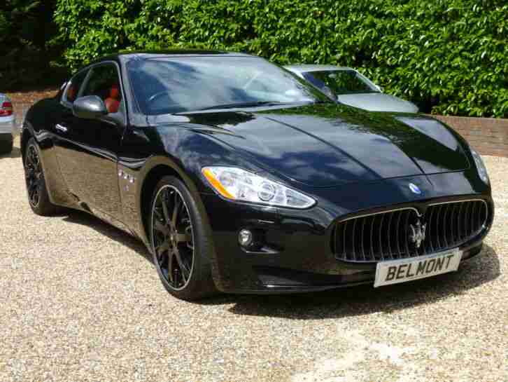 MASERATI GRANTURISMO 4.2 AUTO/PADDDLE SHIFT, BLACK MET, RED LEATHER