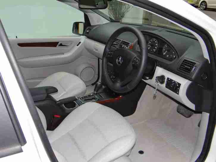 MERCEDES-BENZ A CLASS A160 AVANTARDE SE AUTOMATIC