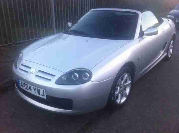MG TF 1.8 Petrol Manual Convertible 2 Door Silver 2004 Leather low milage Car