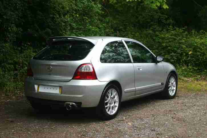 MG ZR 1.4 105 3 DOOR 1 OWNER