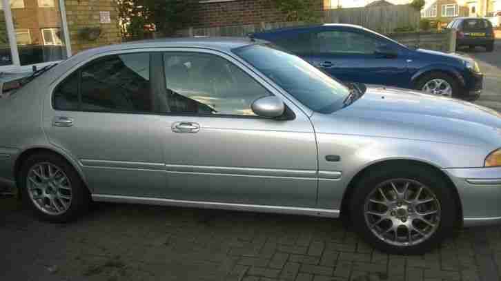 MG ZS 120 Silver