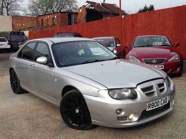 MG ZT 2004 ++ AWESOME LOOKS ++ COMES WITH PRIVATE PLATE ++ LONG MOT ++ BARGAIN +
