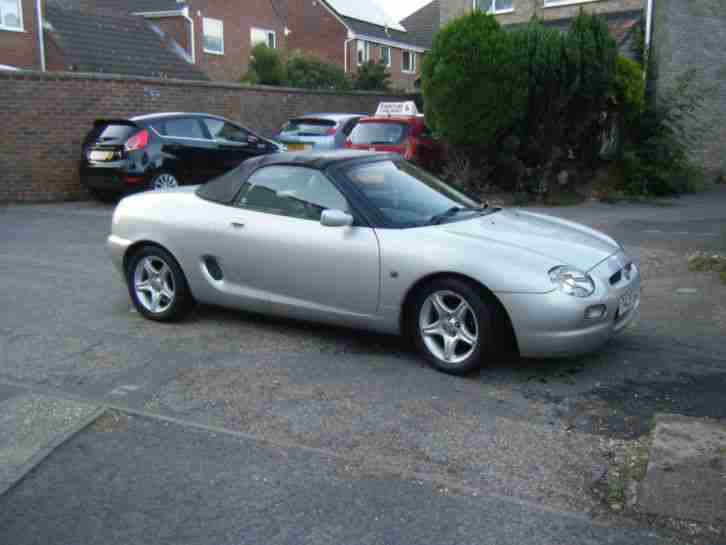 MGF CONVERTIBLE 1.8i VVC