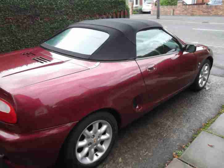 MGF Convertible 2001 Red