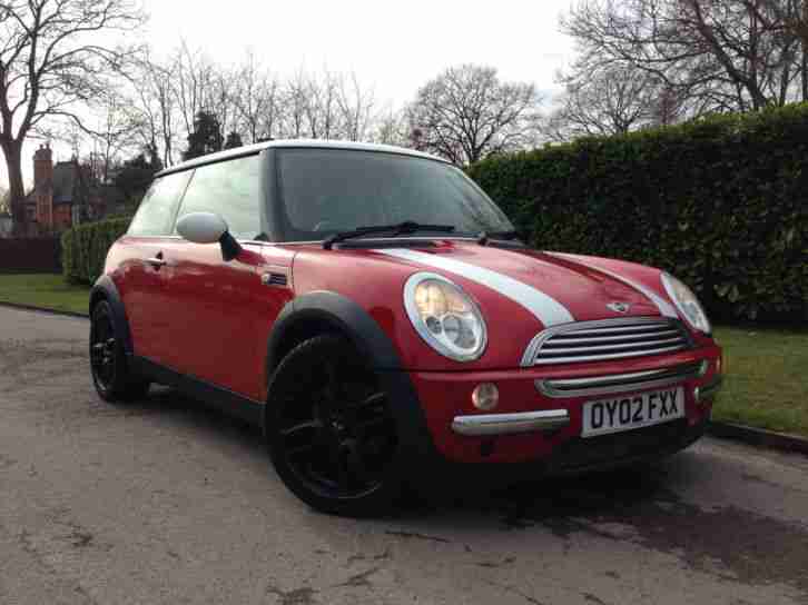 1.6 CVT COOPER HEATED SEATS RED AND