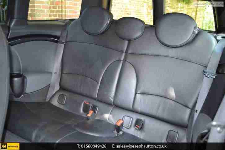 MINI CLUBMAN COOPER 1.6 2010 Petrol Manual in Black