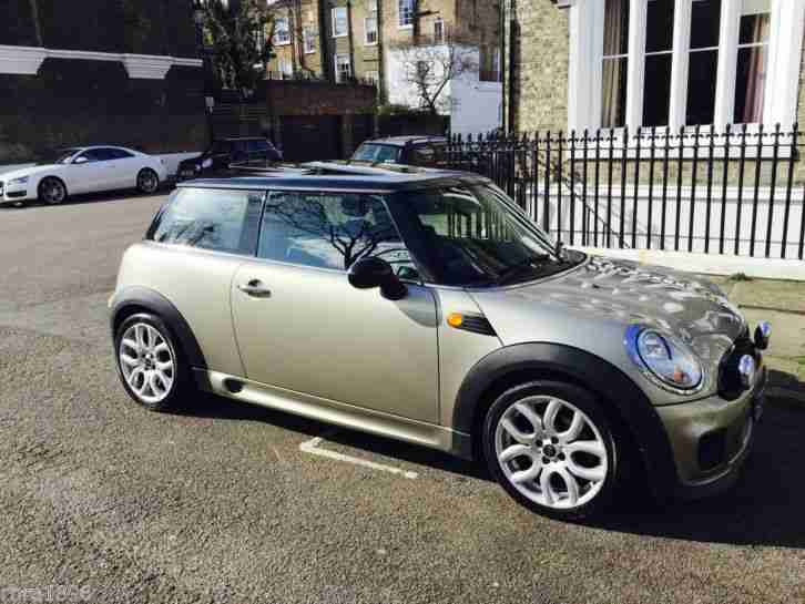 MINI COOPER JCW 10 MONTHS MOT FSH LOW MILEAGE PANORAMIC SUNROOF 1.6 3 DOOR