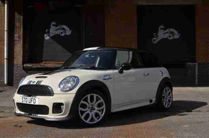 MINI COOPER S - JCW AERO KIT + LOADS OF EXTRAS!