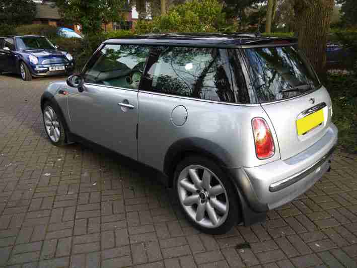 MINI COOPER, SILVER Chilli pack