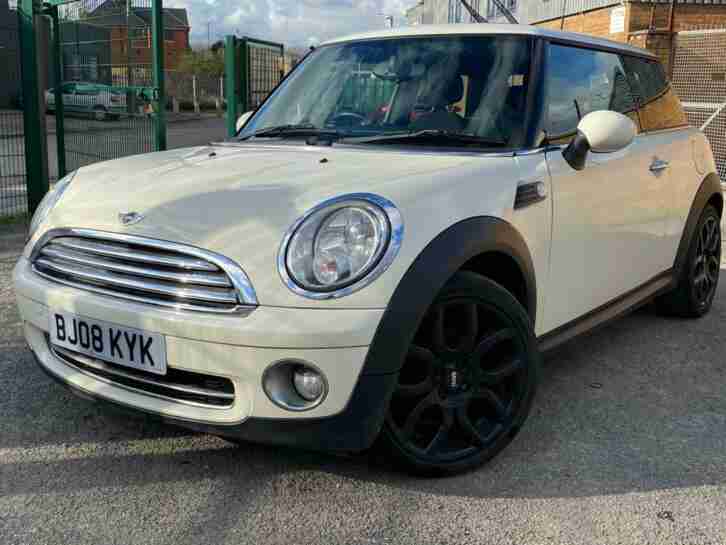 MINI ONE 1.4 2008 12 months mot 85,000 miles pan roof