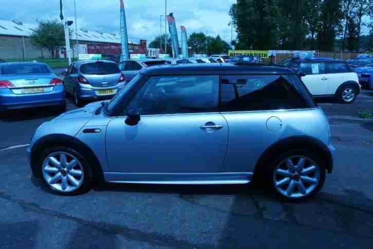 MINI One 1.6 Cooper Hatchback 3d 1598cc