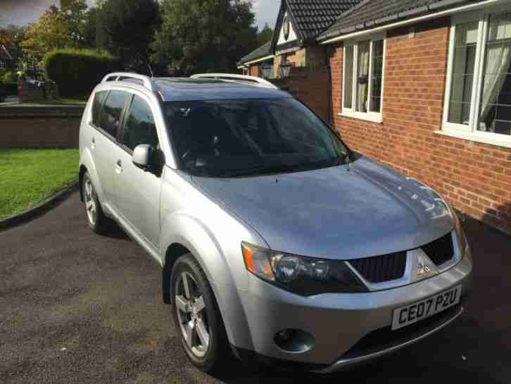 MITSUBISHI OUTLANDER 2.0 DI-D ELEGANCE 7 SEATS