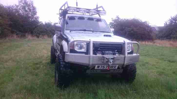 PAJERO 4x4 2.8 TD MONSTER TRUCK