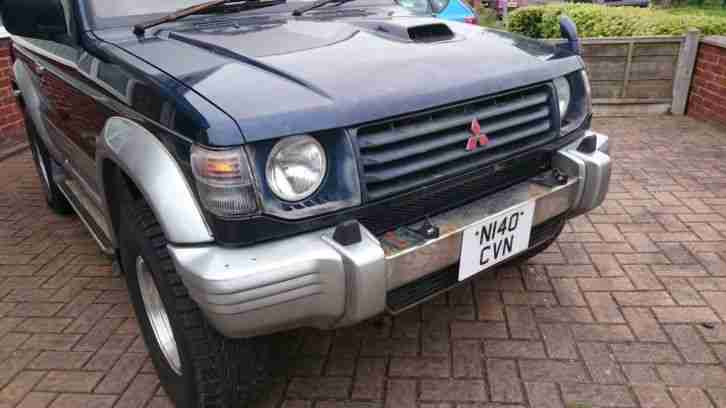MITSUBISHI PAJERO BLUE/SILVER SPARES REPAIRS AUTO