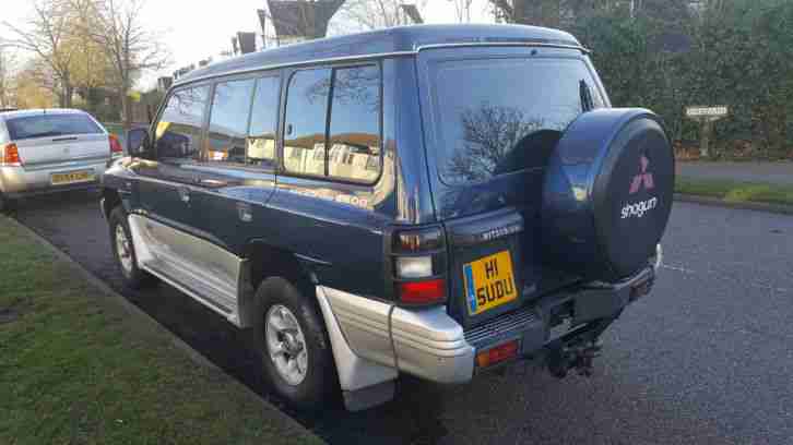 MITSUBISHI SHOGUN 2.8 TD GLS LWB 4WD (SAT NAV / DIESEL 7 SEATER)