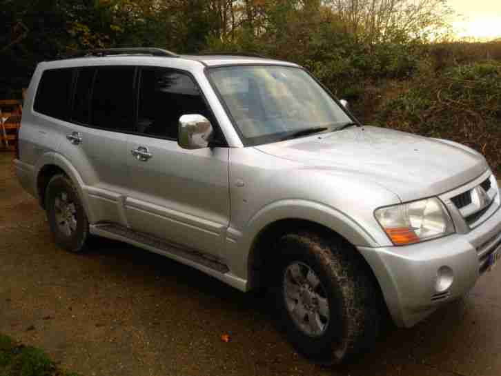 MITSUBISHI SHOGUN 3.2 DI-D ELEGANCE