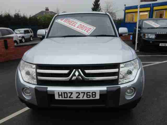MITSUBISHI SHOGUN 3.2 DI-D ELEGANCE 7 ST AUTOMATIC 4X4 ALUMINIUM SILVER