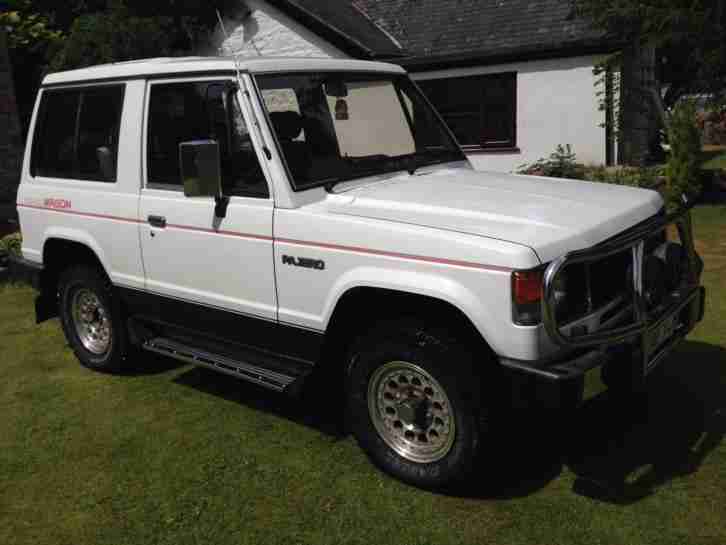 MITSUBISHI SHOGUN 3.2 DI-DC 4WORK SWB AUTO EQUIPPE COMMERCIAL 32K F.S.H INC VAT