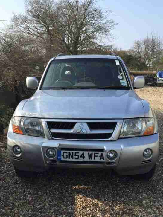 MITSUBISHI SHOGUN ELEGANCE 2004