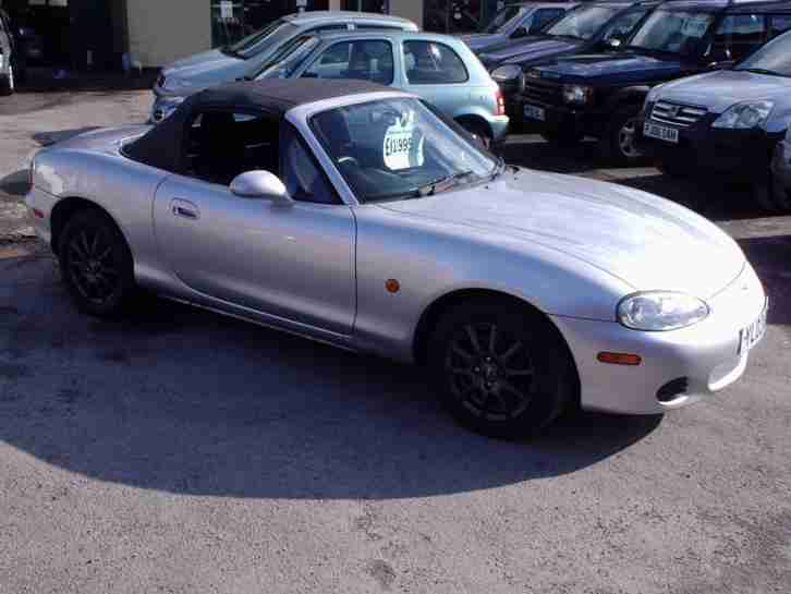 Mazda MX-5 1.8i Convertible 5speed manual.