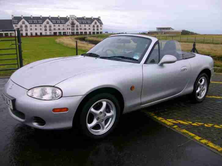 Mazda MX-5 1600i Option Pack