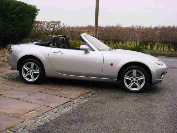 Mazda MX-5 2.0i 2dr 1 owner plus Mazda